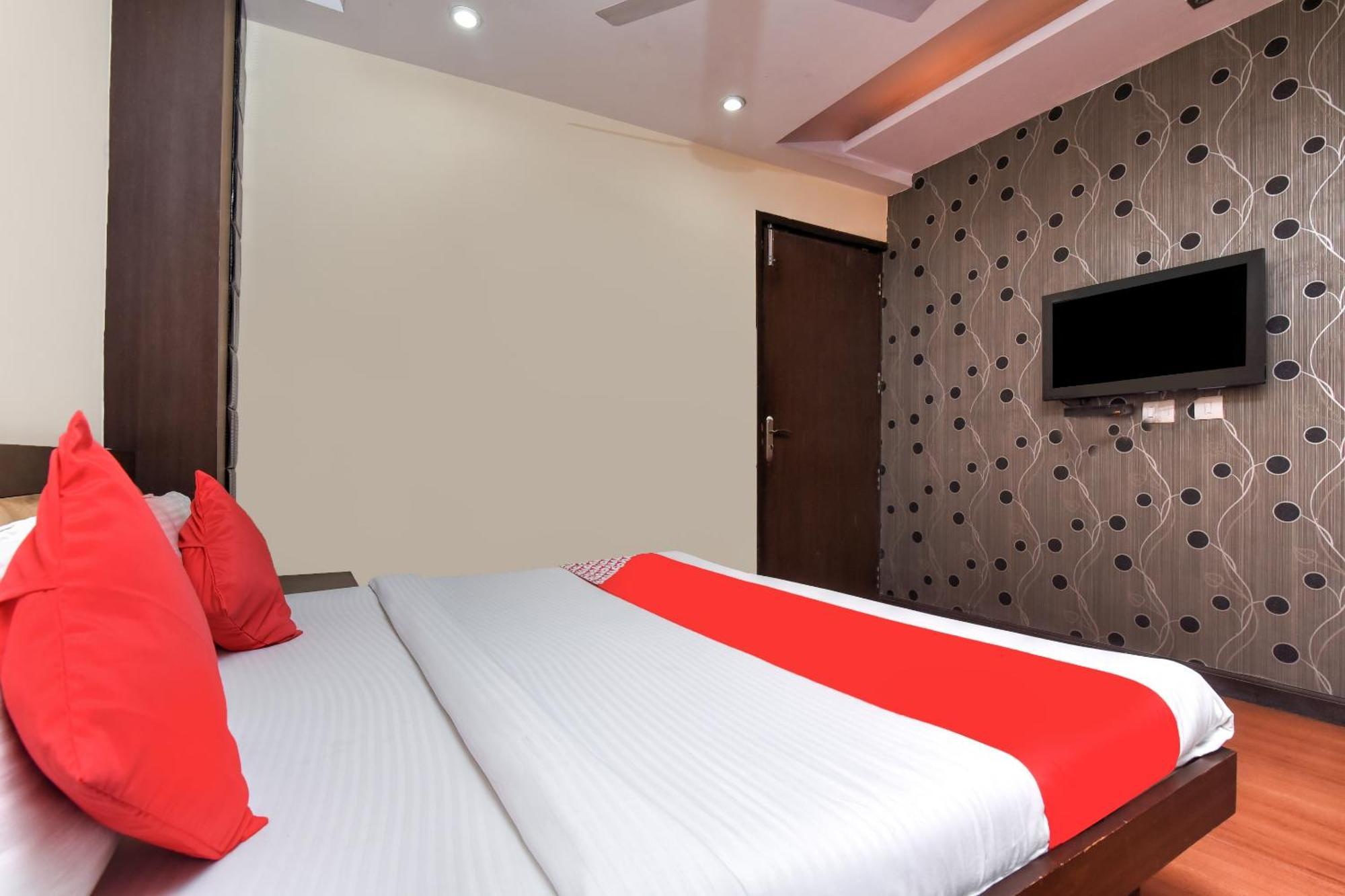 Hotel O Kochar Plaza Delhi  Exterior foto