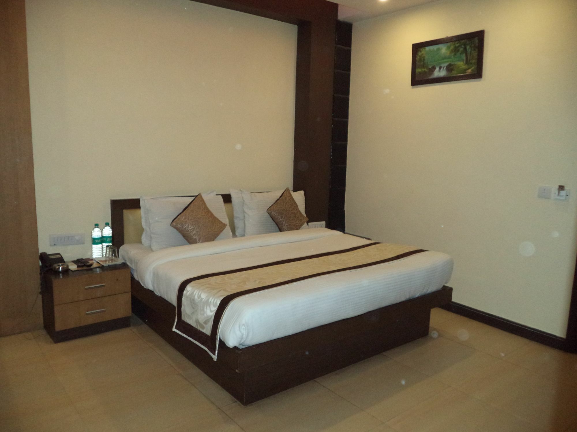 Hotel O Kochar Plaza Delhi  Exterior foto